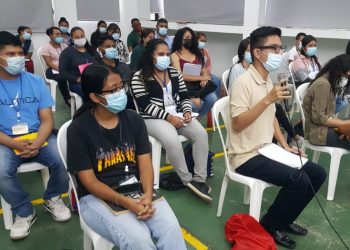 Servidores cívicos de Jutiapa reciben diploma de educadores ambientales