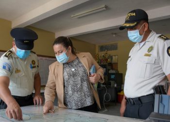 Verifican instalaciones de la Comisaría 52 de la PNC