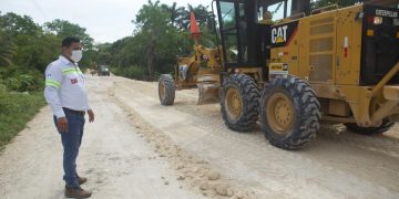 Comienza proyecto de asfalto de 27 kilómetros en Petén