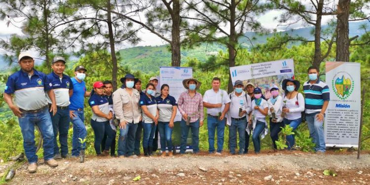 MARN apoya reforestación en Camotán