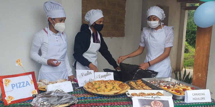 Promueven emprendedurismo en el altiplano marquense para evitar migración