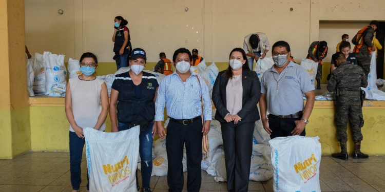 Comienza nueva distribución de NutriNiños en Baja Verapaz