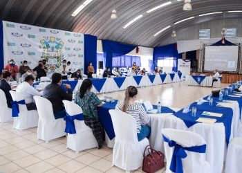 Autoridades analizan acciones para promover el desarrollo en Alta Verapaz