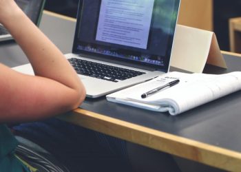 Microsoft y Albavisión apoyan al Gobierno para llevar conectividad a la provincia