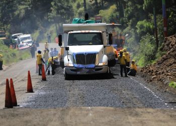 Capacitan a gobiernos locales