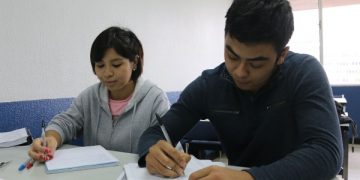 Anuncian feria virtual de becas de inglés