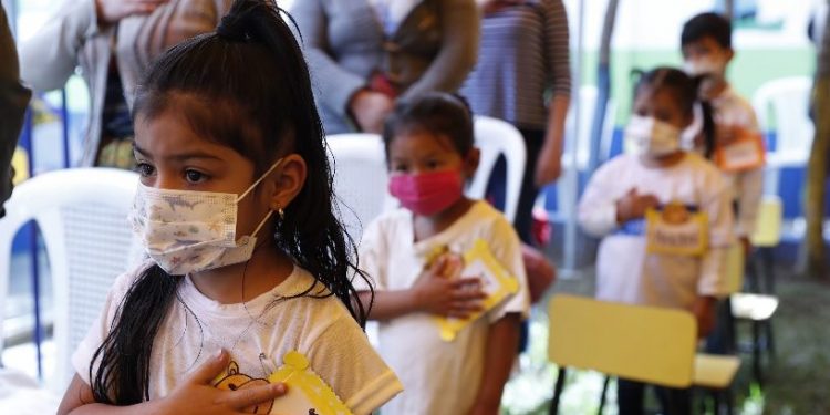 Más de 500 niños se beneficiarán con mejoras en escuelas de Puerto San José