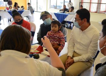 Cinco menores activaron el implante coclear, en un acto realizado en Quetzaltenango.