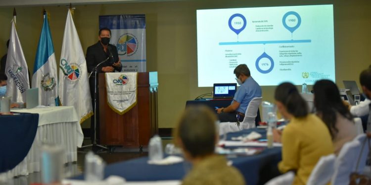 Desarrollan taller de inclusión de personas con discapacidad en el contexto migratorio