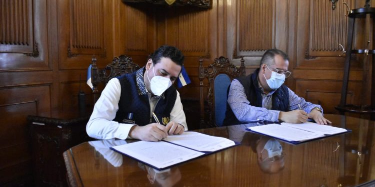 Promueven inclusión laboral de personas con discapacidad física en el Ministerio de Cultura