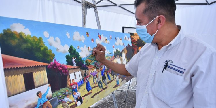 El Ministerio de Cultura apoya a los artistas de los 22 departamentos del país.