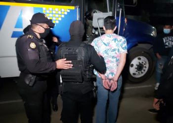 La PNC capturó al menos 121 personas por incumplir normas de bioseguridad.