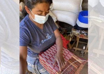 Vecinas de Momostenango exportan artesanías a Europa