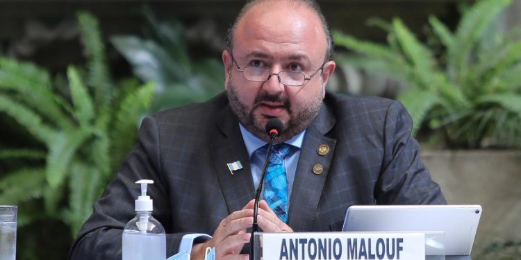 Ministro de Economía realiza gira de trabajo en Estados Unidos para fortalecer relación comercial