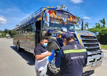 DGT continúa con operativos de verificación al transporte extraurbano