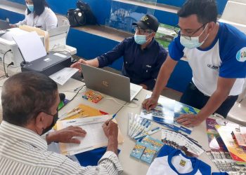 Pobladores de Zapotitlán, Jutiapa llegan a la jornada móvil de servicios integrados de la SCEP