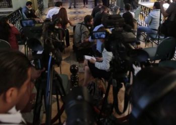 Gobierno retoma análisis para implementar programa de protección de periodistas