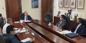 Presidente se reúne con titulares del Mides y Fodes