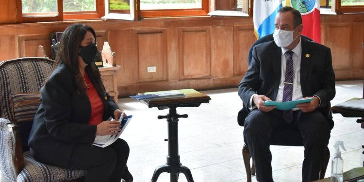 Mineduc: Se avanza en ejecución de programas de apoyo educativo y el regreso a clases presenciales