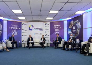 Talleres temáticos abordan proyectos de infraestructura estratégica para el desarrollo económico y social.