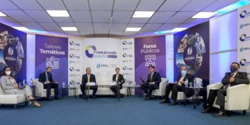 Talleres temáticos abordan proyectos de infraestructura estratégica para el desarrollo económico y social.