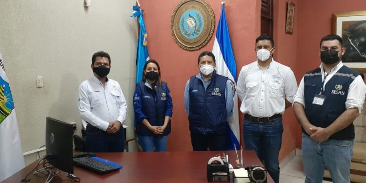 Sesan reafirma compromiso contra la desnutrición en Jutiapa