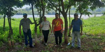 Realizan jornada de limpieza en laguna de Jutiapa