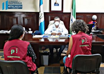 Voluntarios de organización internacional contribuyen al progreso de Retalhuleu