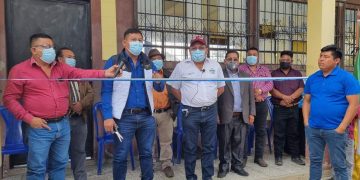 Inauguran trabajos de mejoramiento en escuela de San Antonio Ilotenango