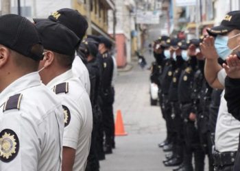 Comisaría 44 presenta plan de seguridad por pago del bono 14