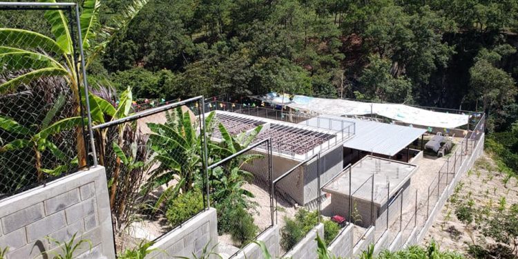 Planta de tratamiento beneficia a pobladores de San Bartolomé Jocotenango