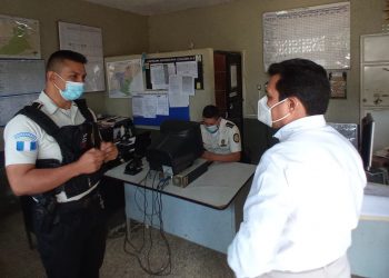 Verifican acciones de seguridad en favor de los habitantes de Moyuta