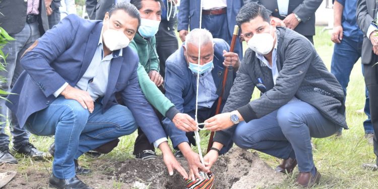 Jóvenes de Cajolá no tendrán que ir a otro municipio para estudiar una carrera