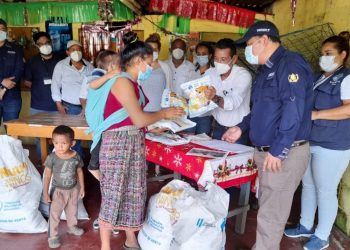 NutriNiños sigue llegando a pequeños vulnerables de Escuintla