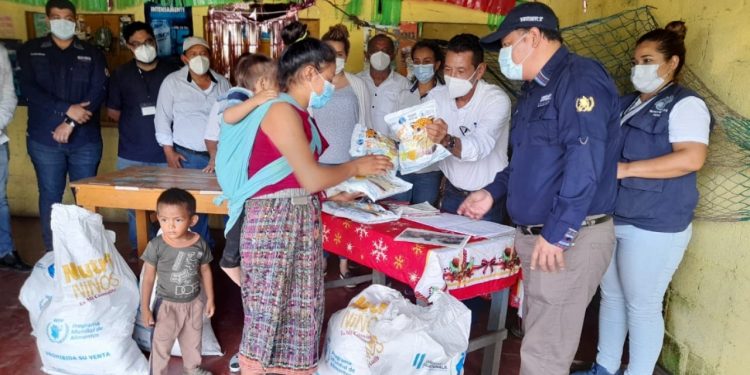 NutriNiños sigue llegando a pequeños vulnerables de Escuintla