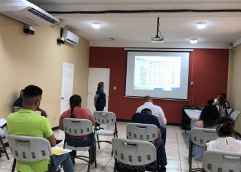 Discuten avances y retos de la seguridad alimentaria de Santa Rosa