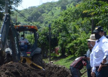 Ejecutan obras para impulsar el progreso de Amatitlán