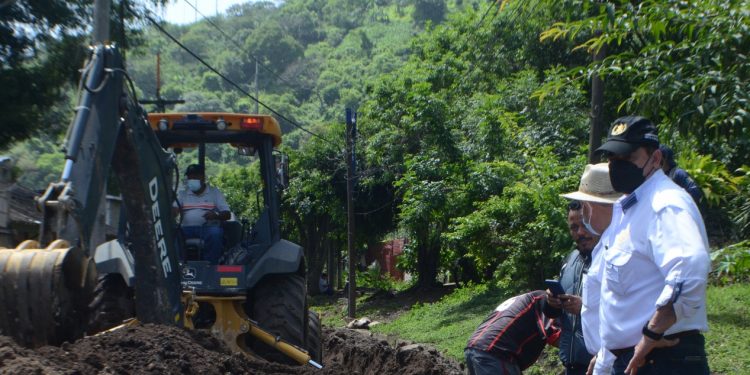 Ejecutan obras para impulsar el progreso de Amatitlán