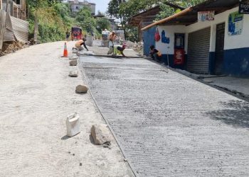 Avanza proyecto en favor de comunitarios de San Juan Cotzal