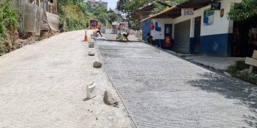 Avanza proyecto en favor de comunitarios de San Juan Cotzal