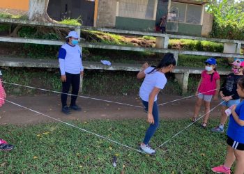 Niños de San Martín Zapotitlán disfrutan jornada de juegos ancestrales