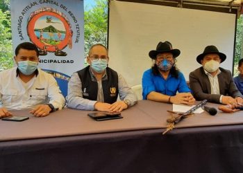 Empieza la construcción de instituto en Santiago Atitlán