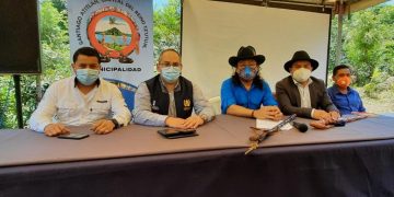 Empieza la construcción de instituto en Santiago Atitlán