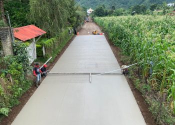 Comunidades de San Juan Chamelco se beneficiarán con mejor vía de comunicación