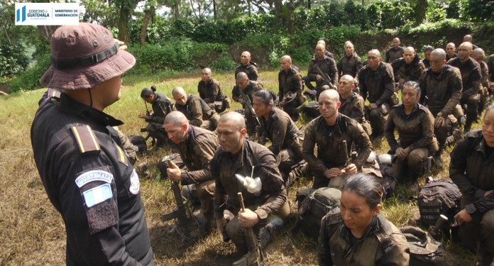 Fortalecen capacidades antinarcóticas de 77 agentes de la PNC