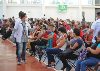 Brasil baja sus contagios, Cuba vive un gran rebrote y Paraguay vacunará a jóvenes