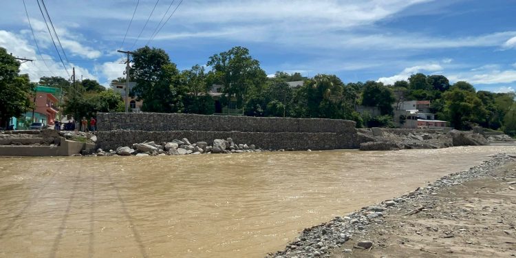 CIV ejecuta medidas de mitigación ante daños ocasionados por las lluvias en La Unión y Gualán