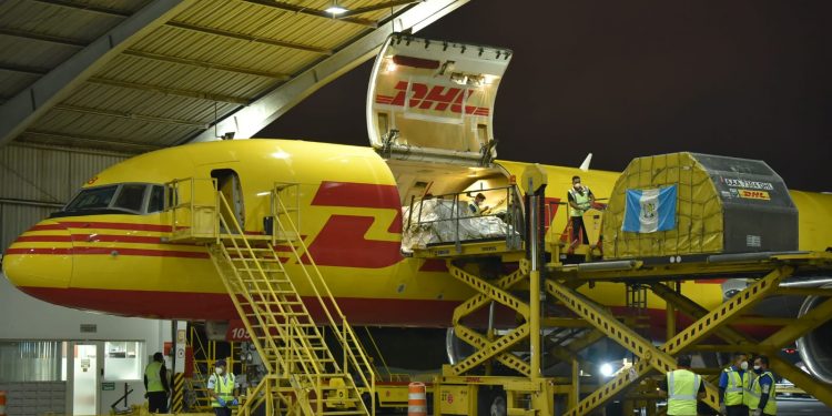 Guatemala adquiere nuevo lote de vacunas contra el COVID-19 de Pfizer