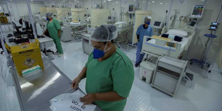 Brasil supera la marca de los 20 millones de contagios por COVID-19