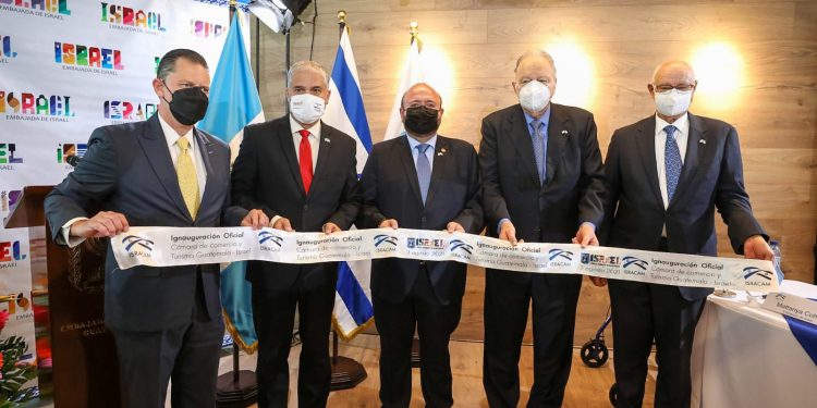 Inauguran cámara que promueve comercio y turismo entre Guatemala e Israel